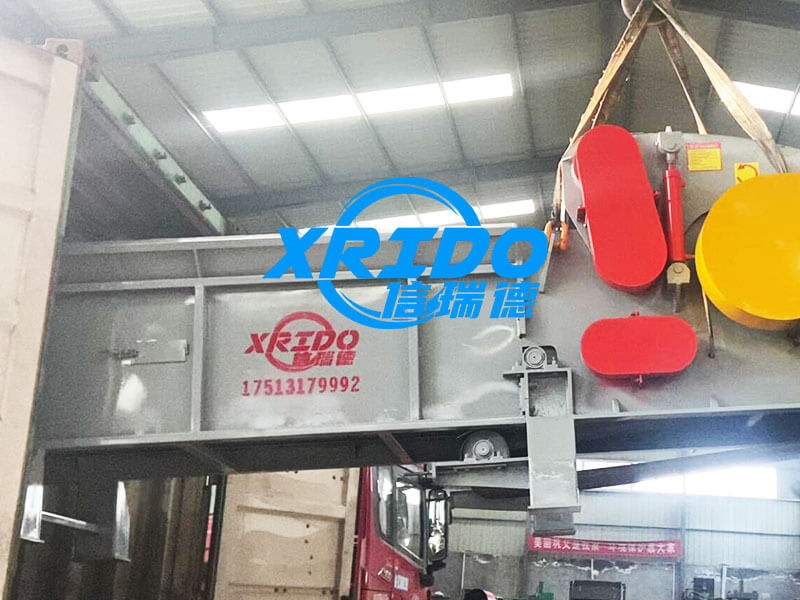 Wood crusher delivery site