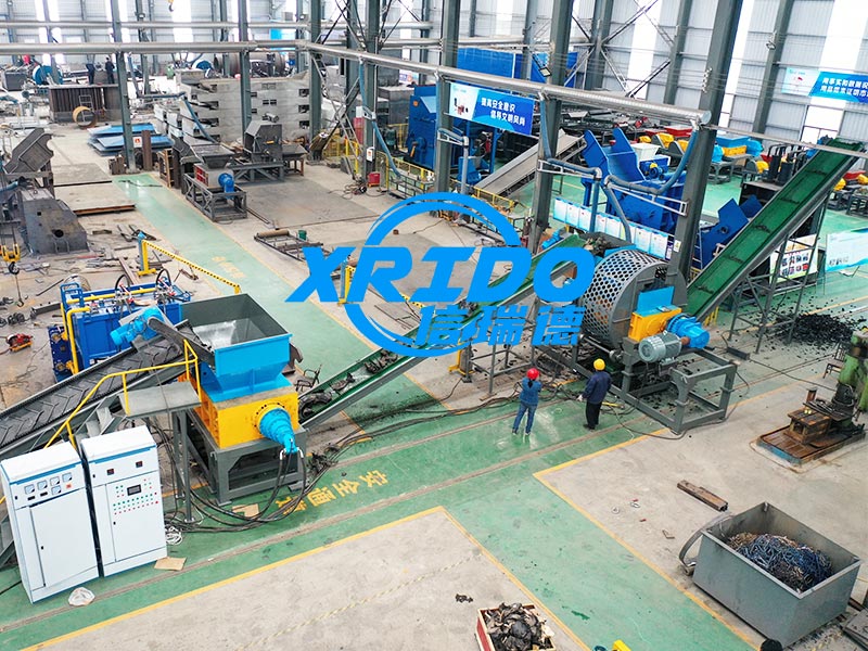 Test machine before delivery of tire crushing and recycling production line