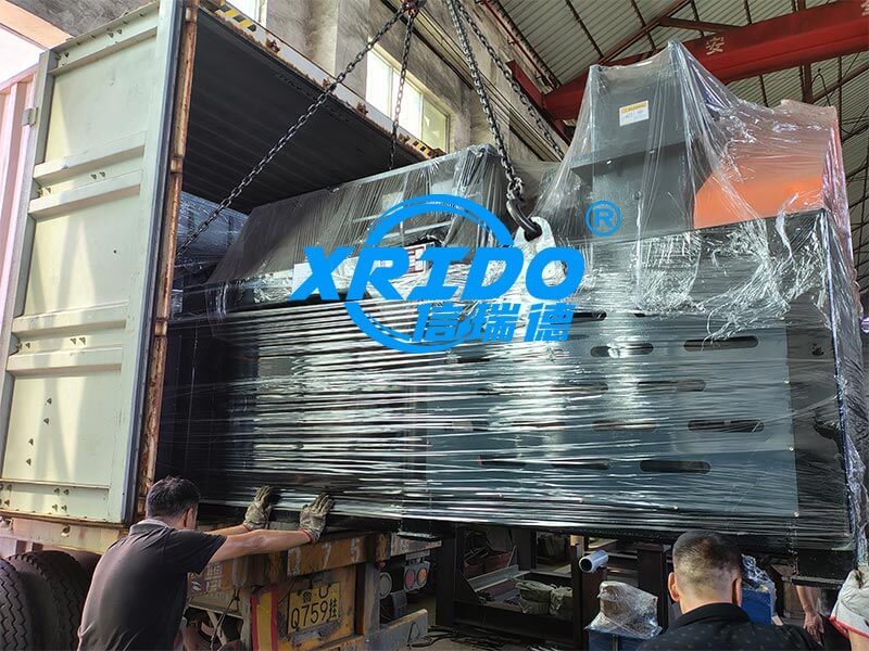 1200 model double shaft shredder shipped to Qatar